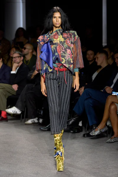 Look 31